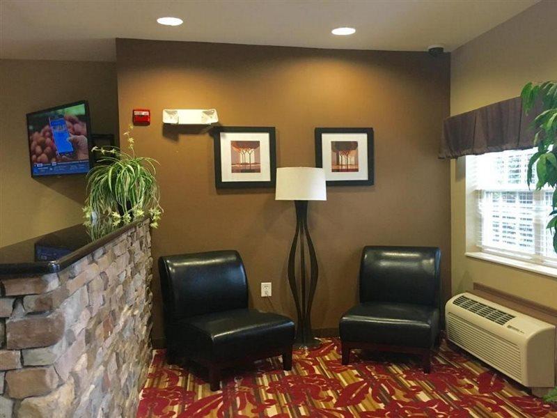 Microtel By Wyndham Perry National Fairground Area I-75 Buitenkant foto