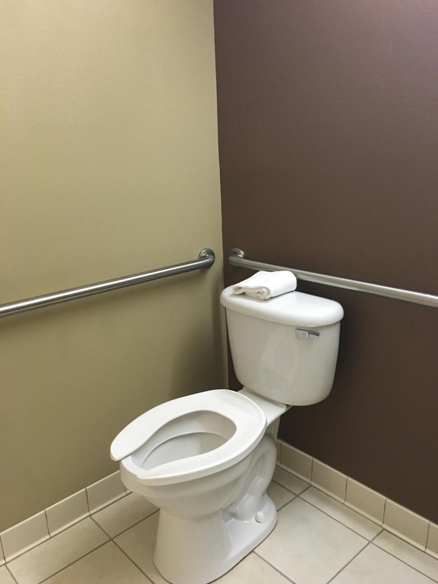 Microtel By Wyndham Perry National Fairground Area I-75 Kamer foto